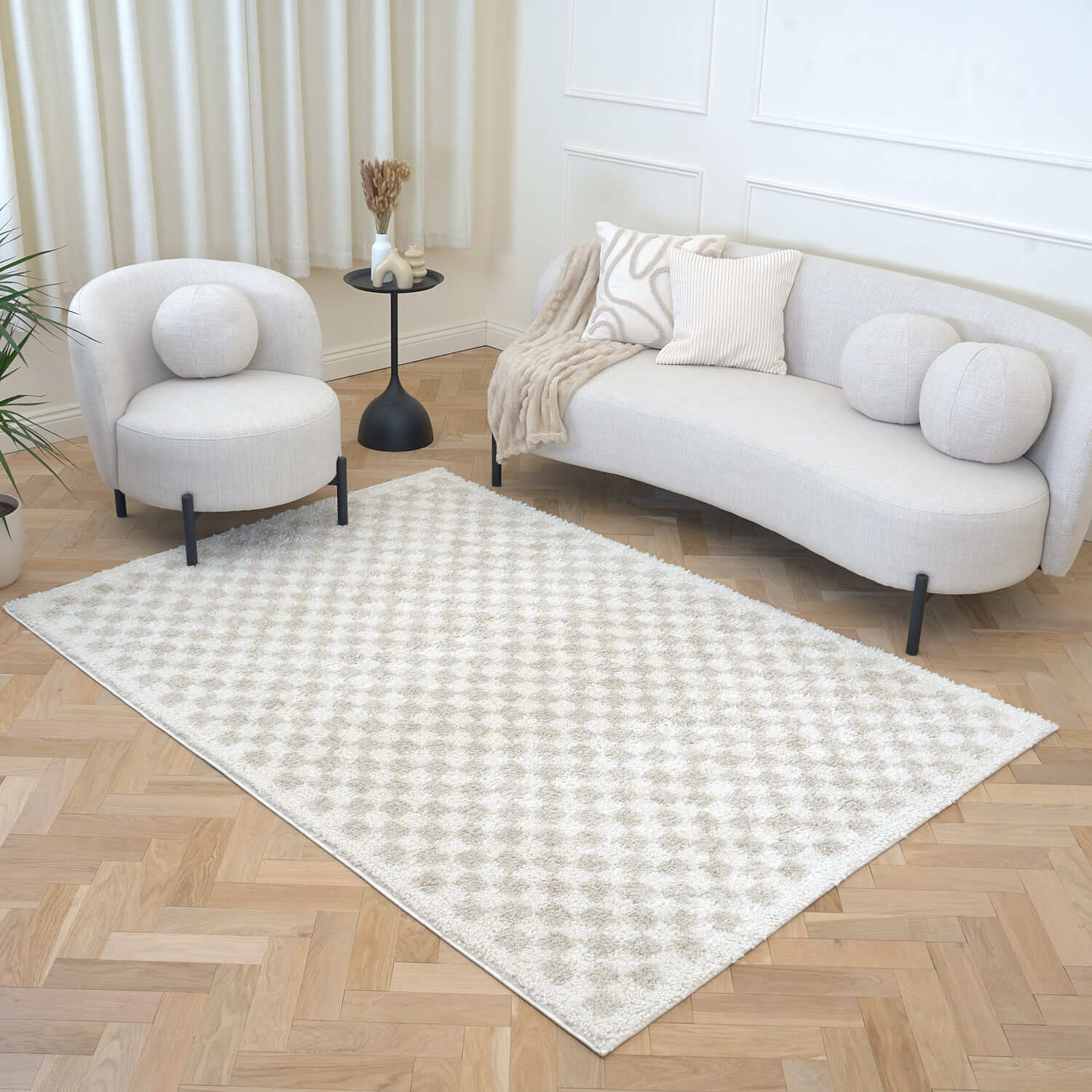 Moodi Shaggy Light Beige Nomari Rug - PN Home