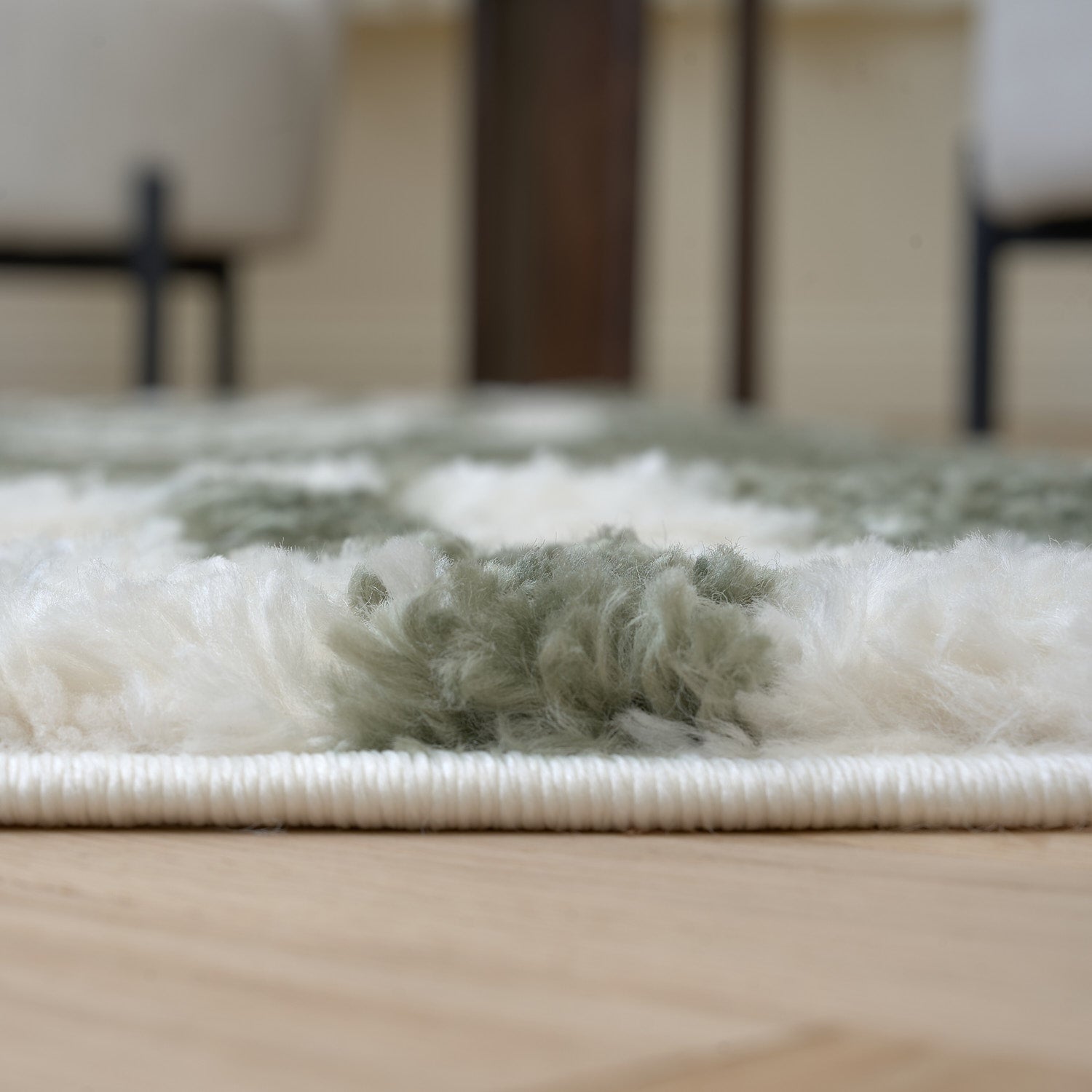 Moodi Shaggy Green Reverie Rug - PN Home