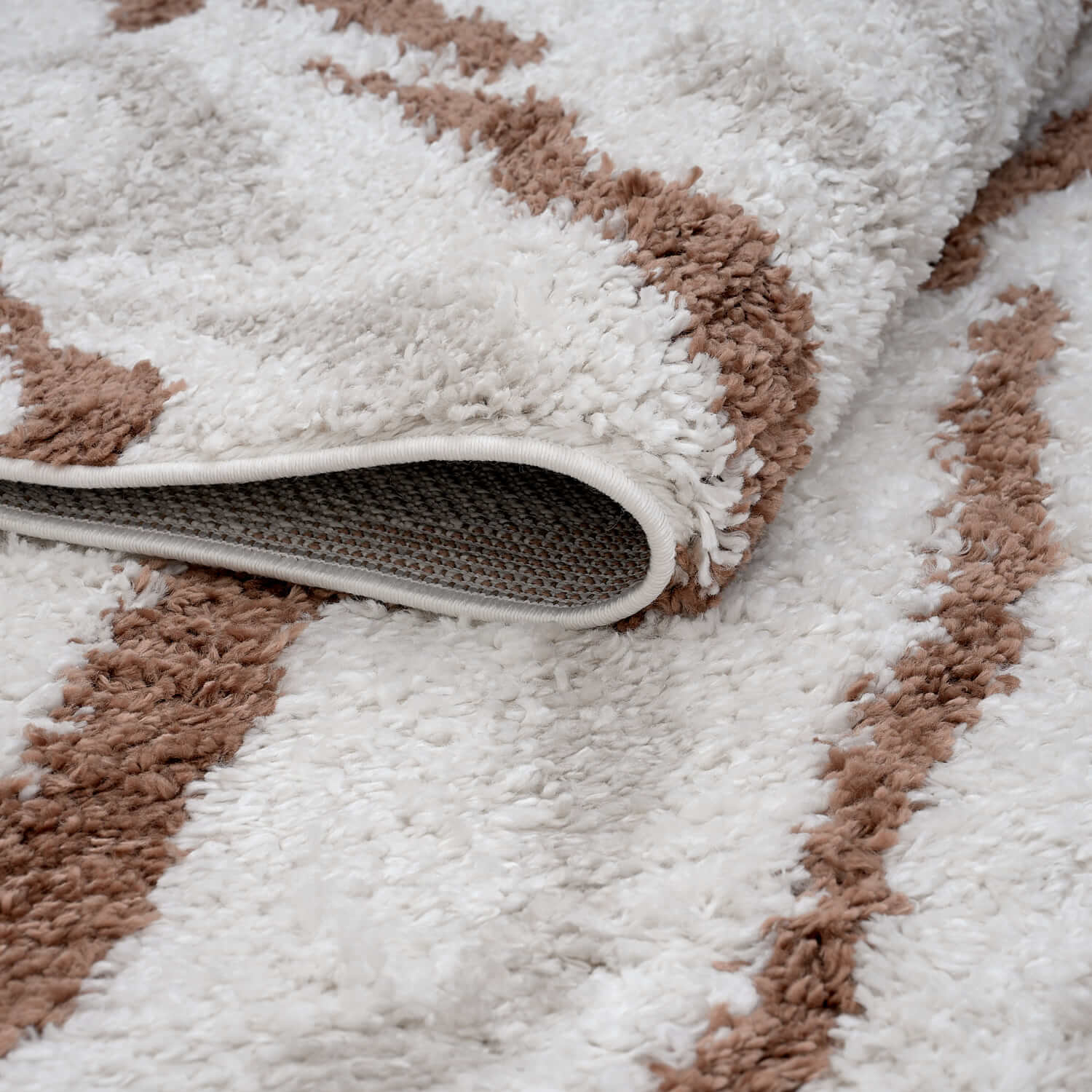 Moodi Shaggy Cream/Terra Savara Rug - PN Home
