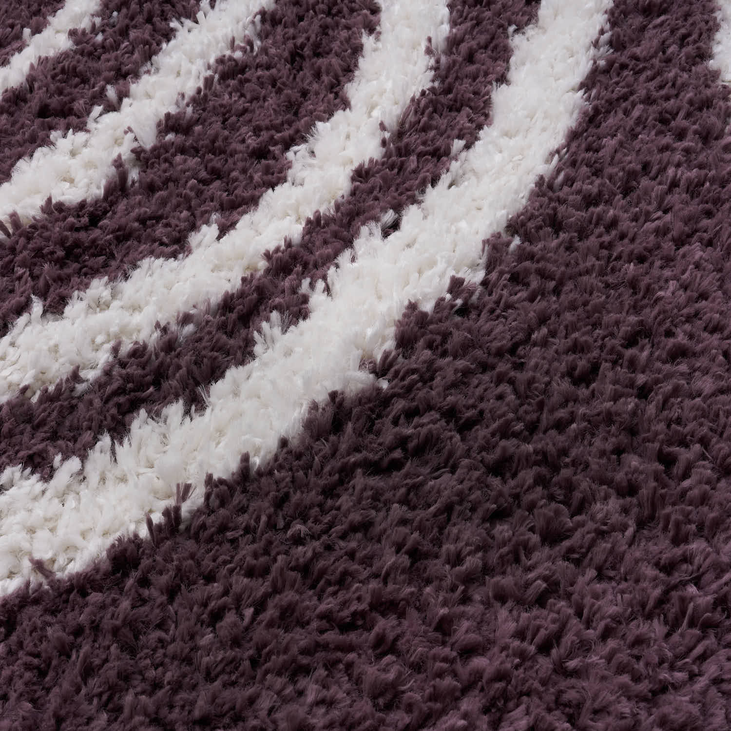 Moodi Shaggy Purple Velvetine Rug - PN Home