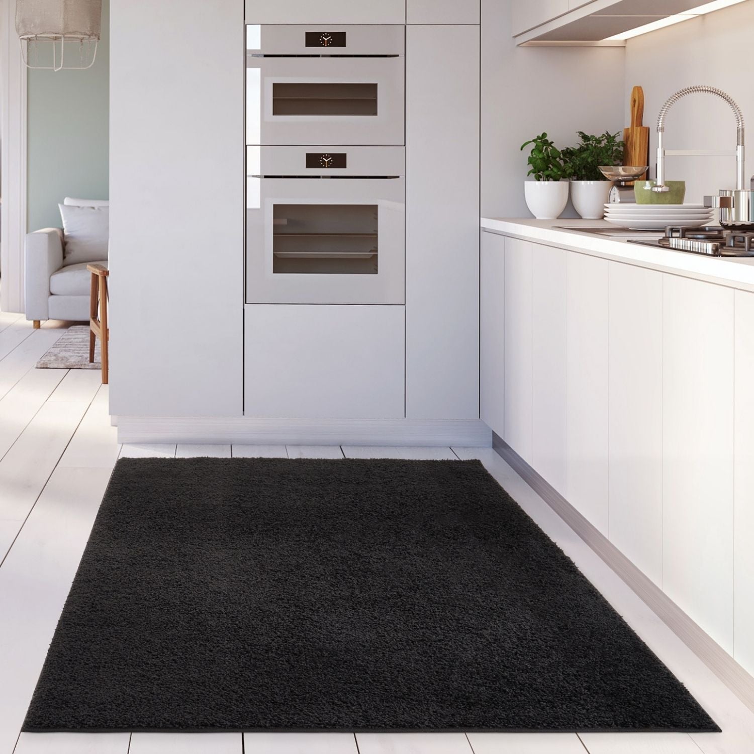 Myshaggy Solid Black Rug - PN Home