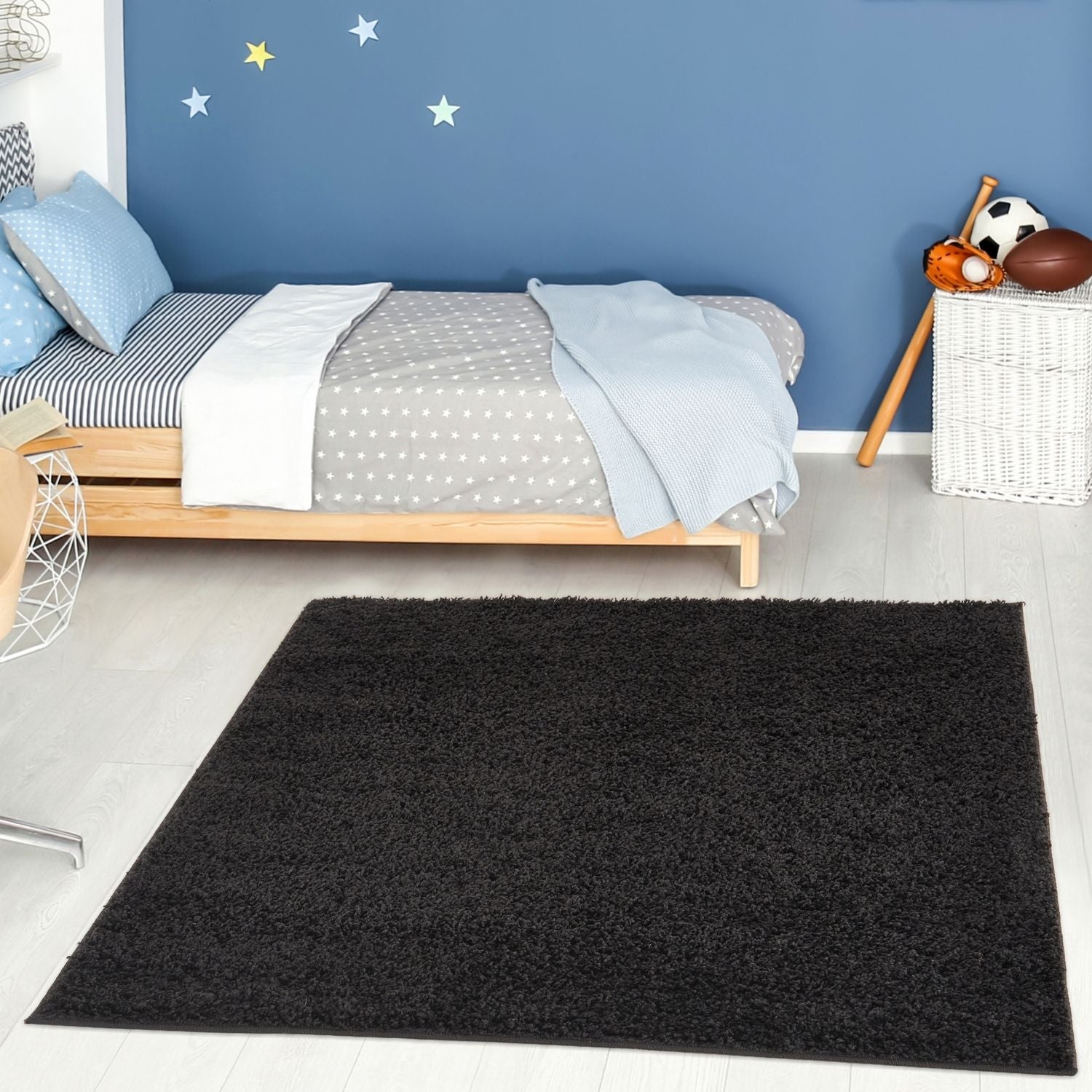 Myshaggy Solid Black Rug - PN Home