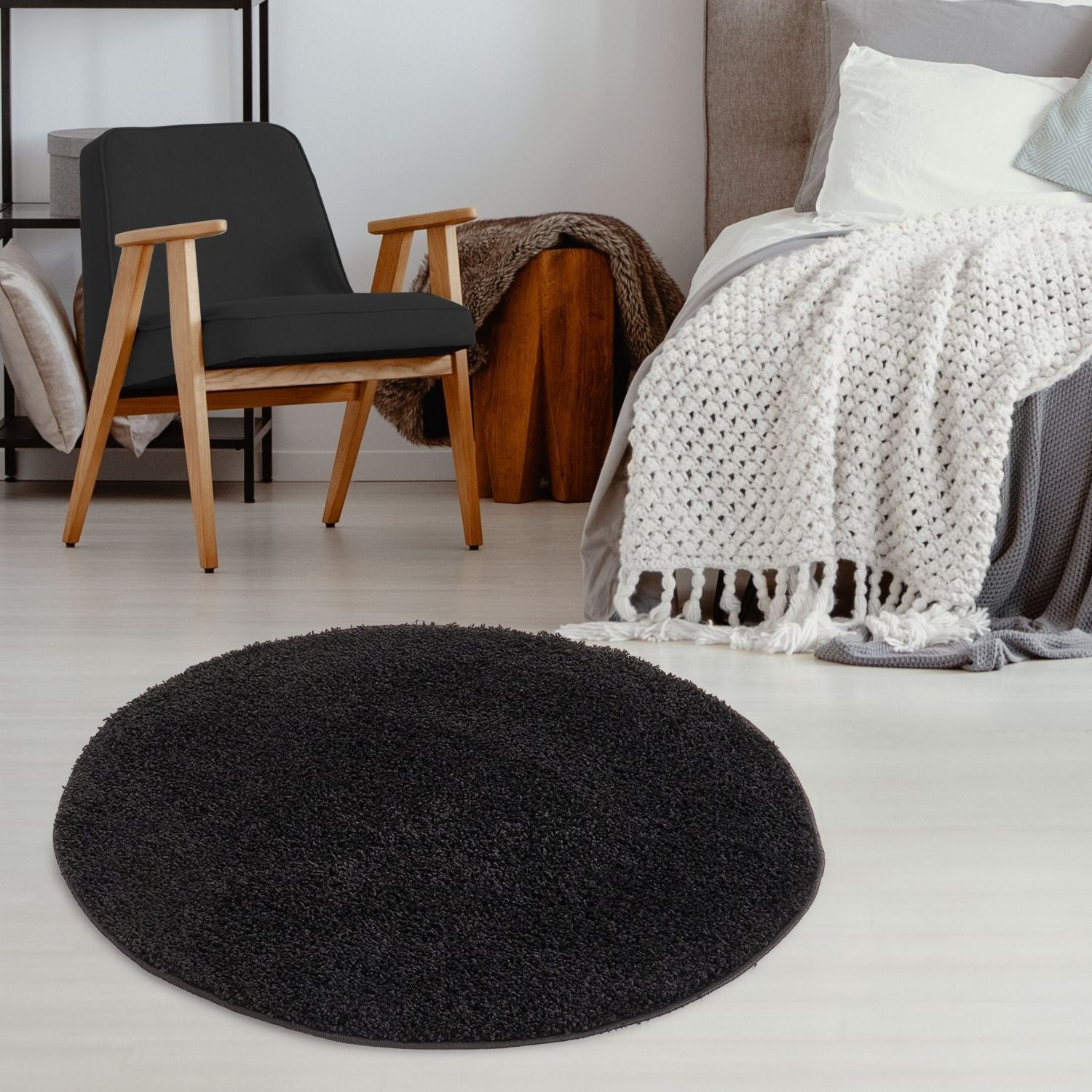 Myshaggy Solid Black Rug - PN Home