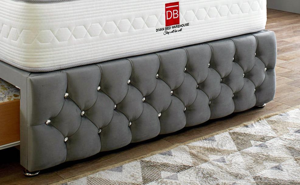 Regency Divan Bed Set With Tall Button Headboard Plus Footboard