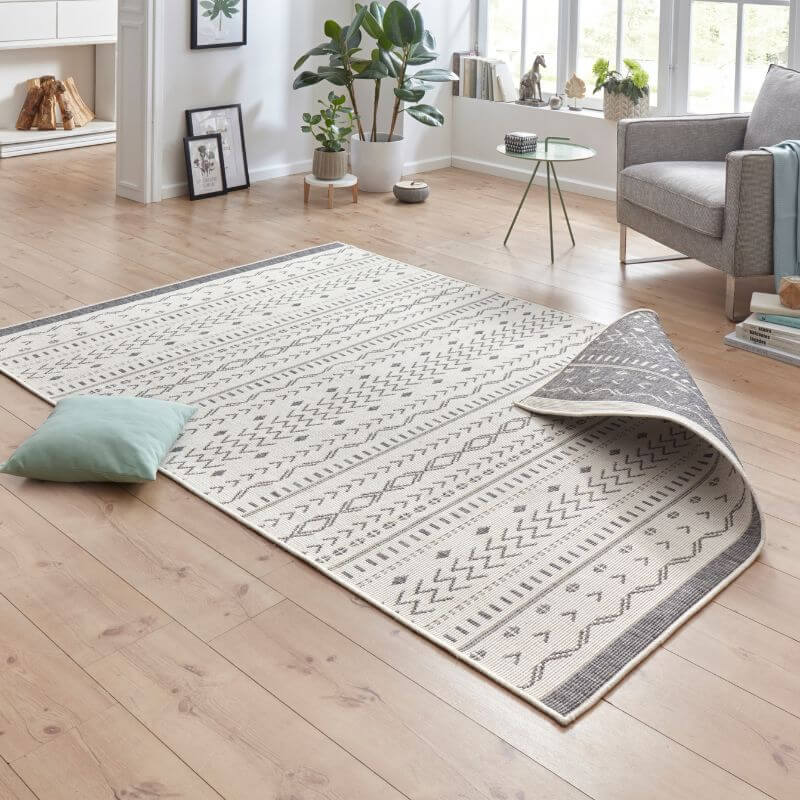 Kuba Reversible Indoor-Outdoor Rug - PN Home
