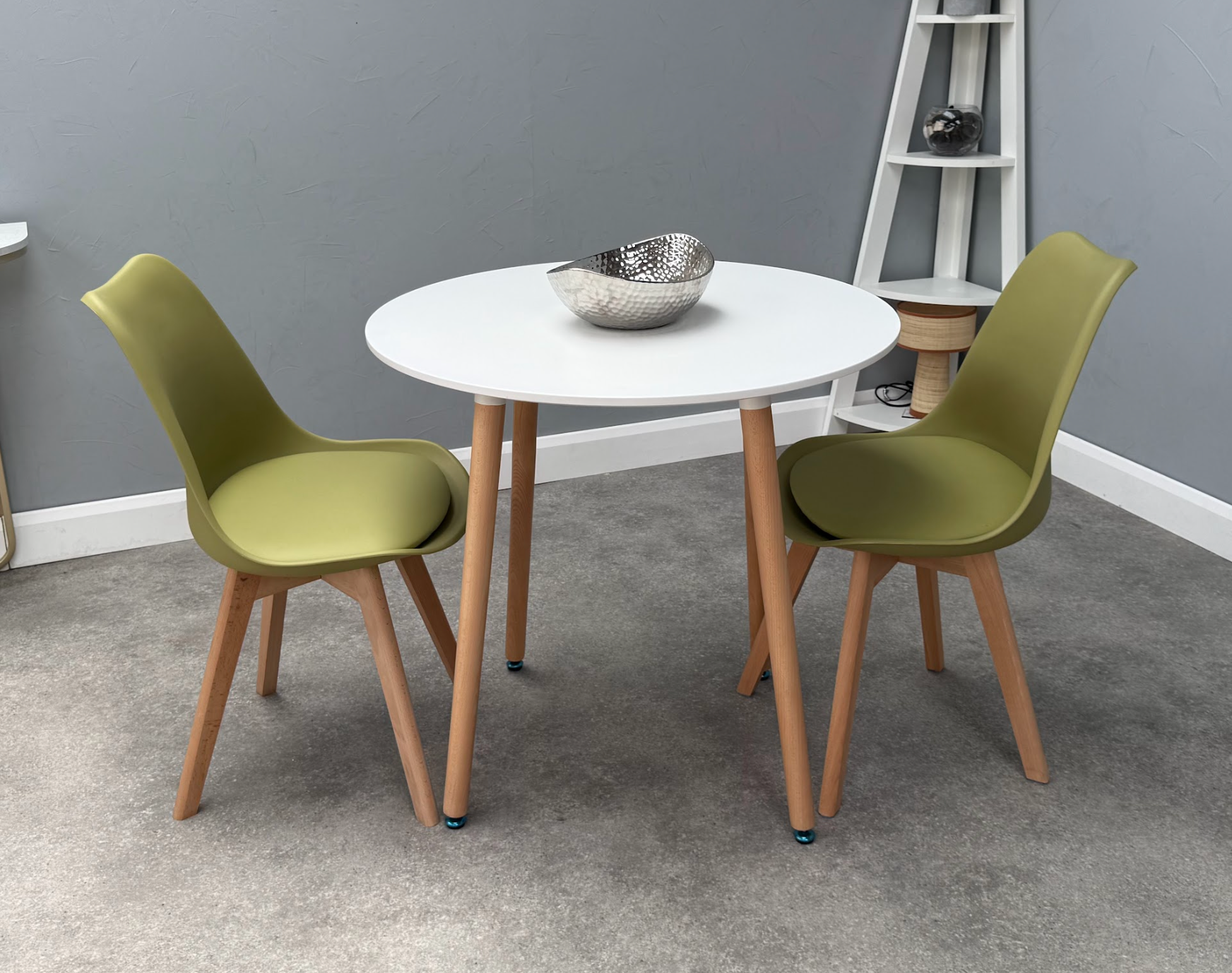 Jamie Lorenzo Halo Round Dining Set of 2 - PN Home