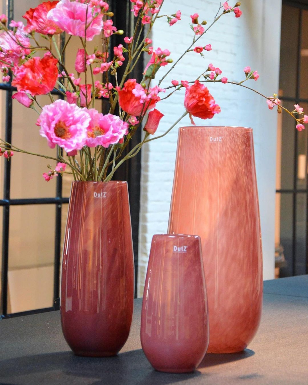 VASE ROBERT - CRANBERRY Colour by DutZ