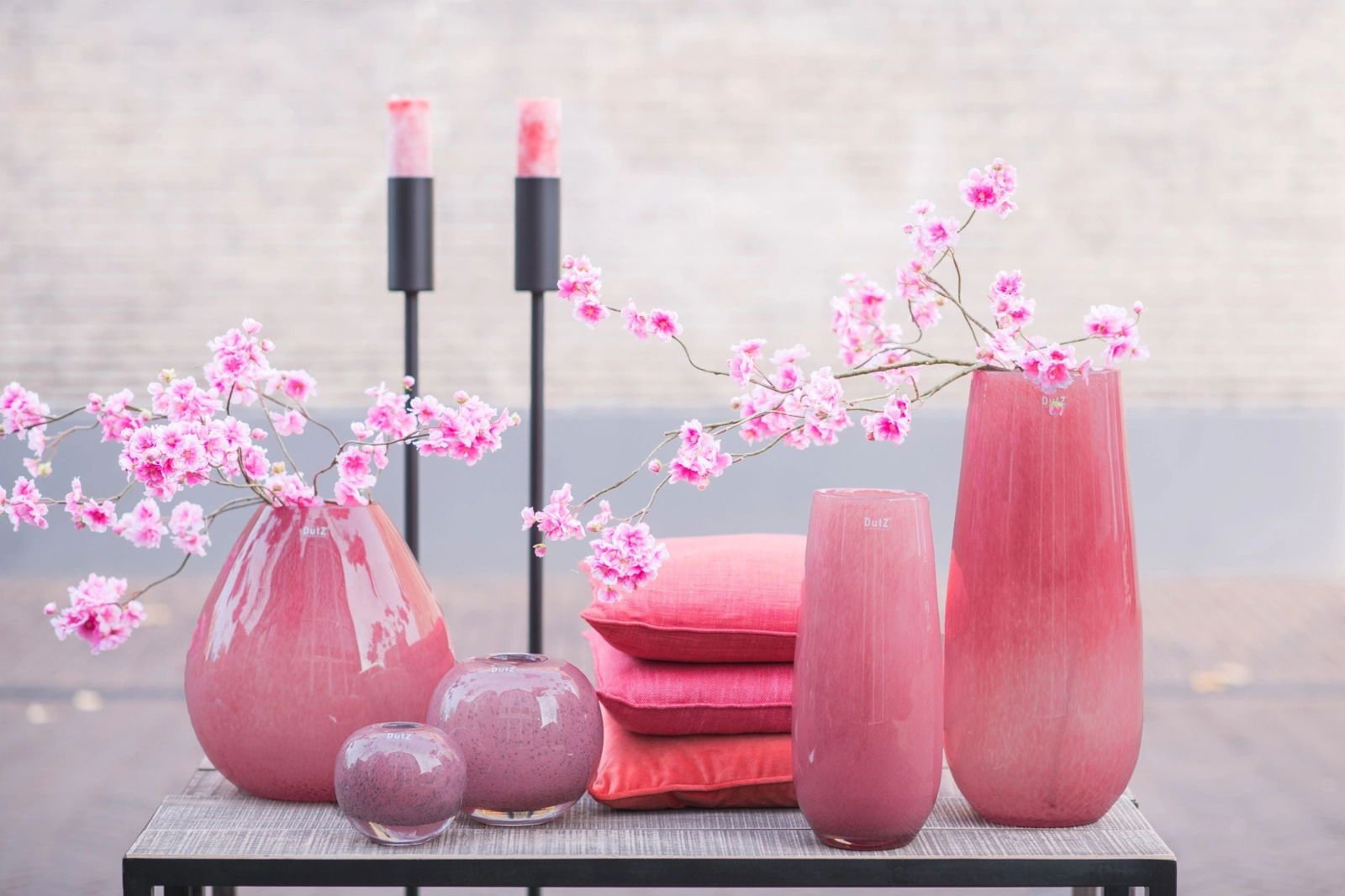VASE ROBERT - CRANBERRY Colour by DutZ