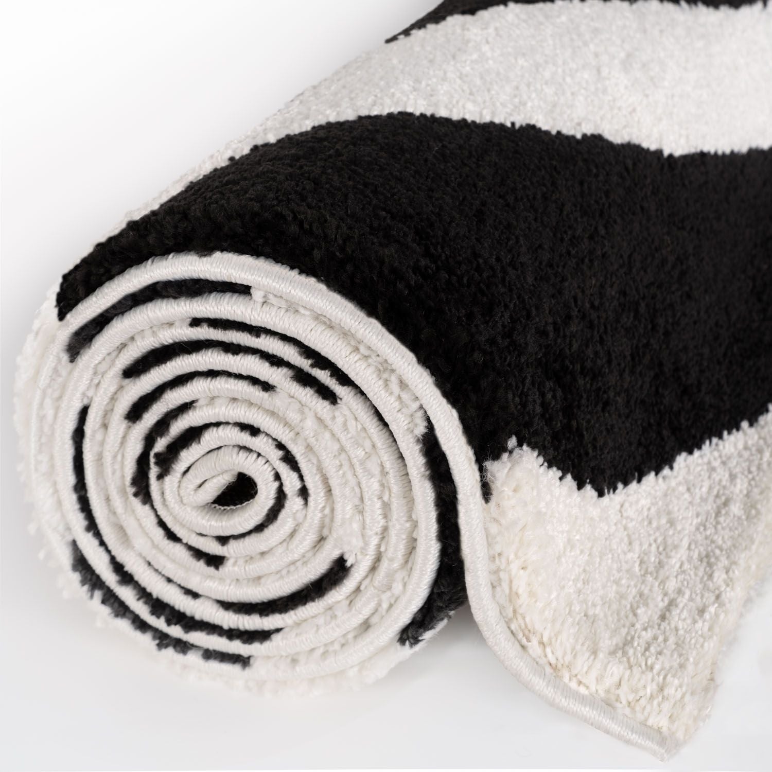 Joli Wave Black & White Rug - PN Home
