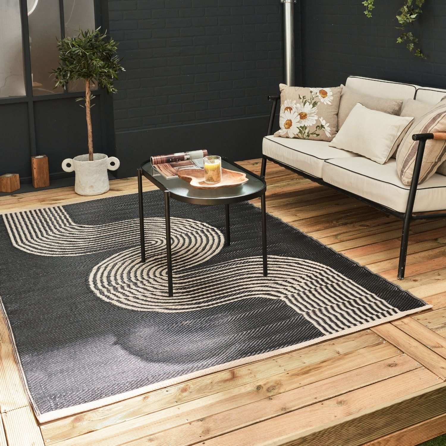 Urban Outdoor Rug Black & Beige | 1010 - PN Home